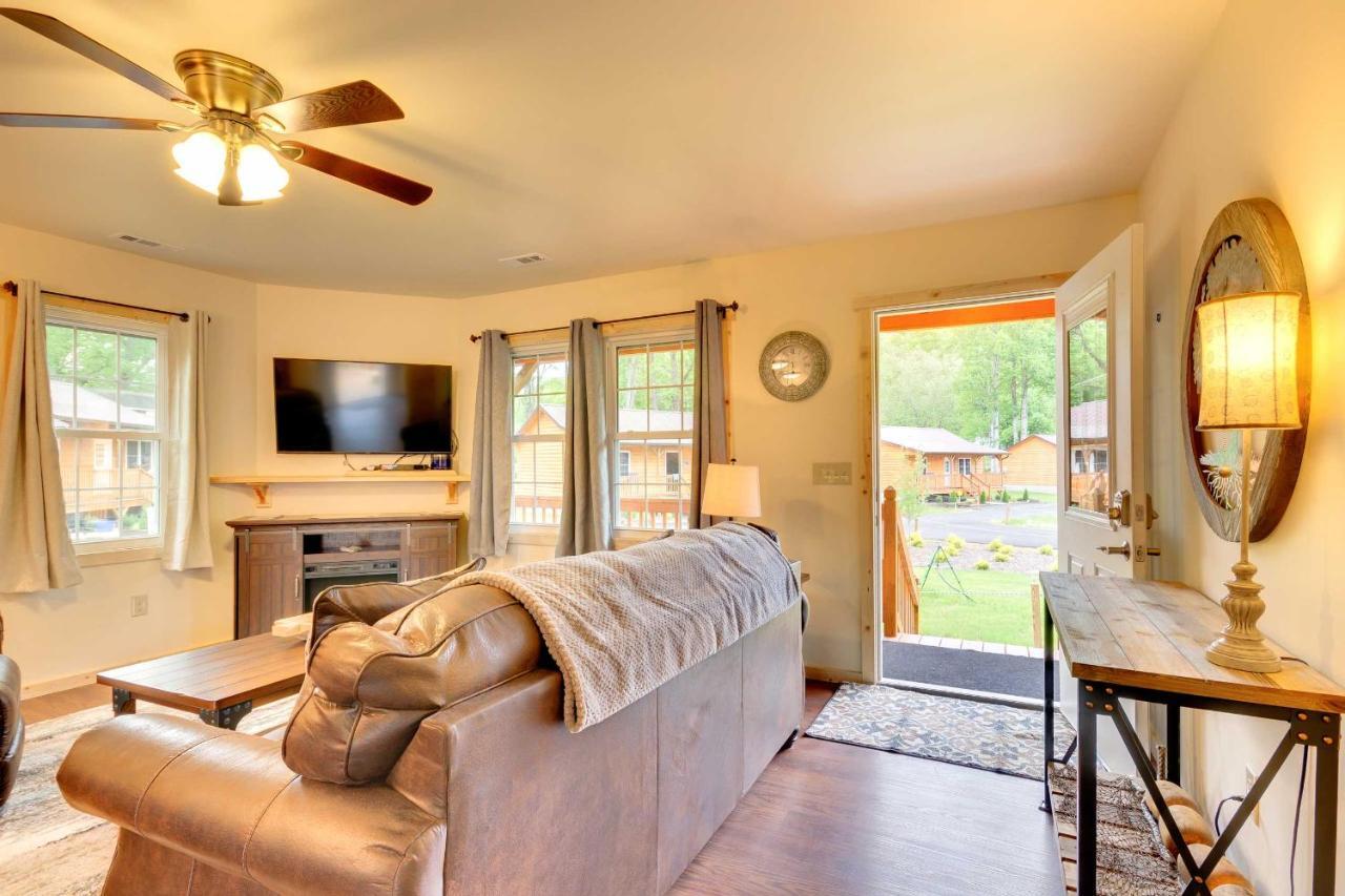 Cozy Cabin On Tuckasegee River - Near Bryson City Buitenkant foto