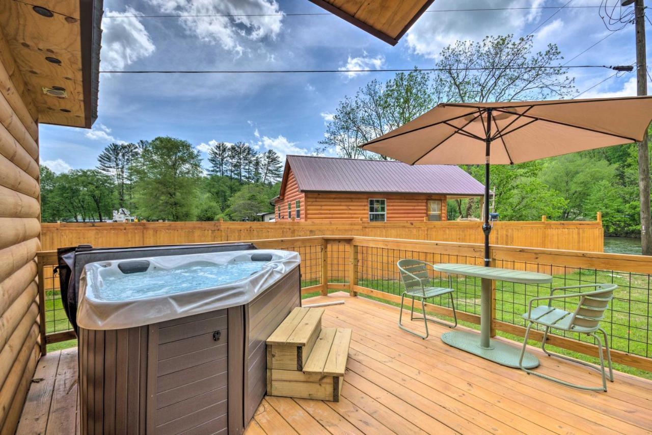 Cozy Cabin On Tuckasegee River - Near Bryson City Buitenkant foto