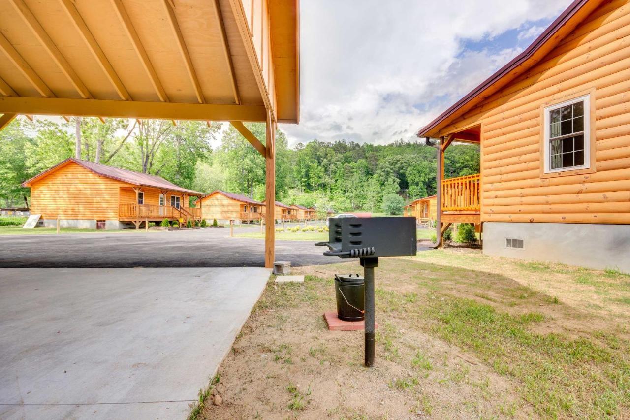 Cozy Cabin On Tuckasegee River - Near Bryson City Buitenkant foto