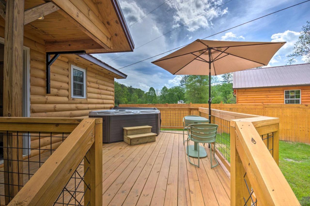 Cozy Cabin On Tuckasegee River - Near Bryson City Buitenkant foto
